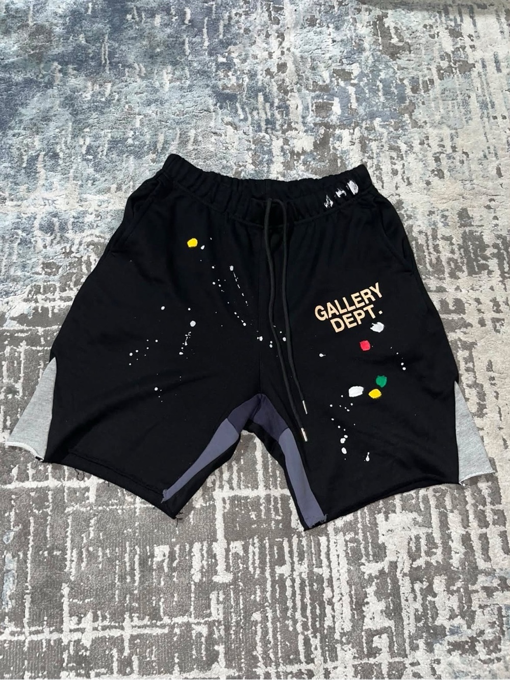 Gallery Dept Black Paint-Accent Athletic Shorts